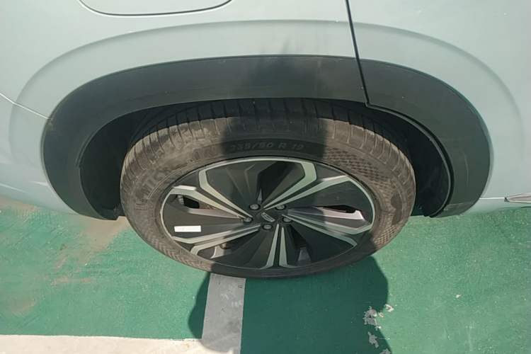 Used Geely Auto Monjaro L 2022 1.5T Leishen Hi·F Plug-in Hybrid Super Xun Exterior 5