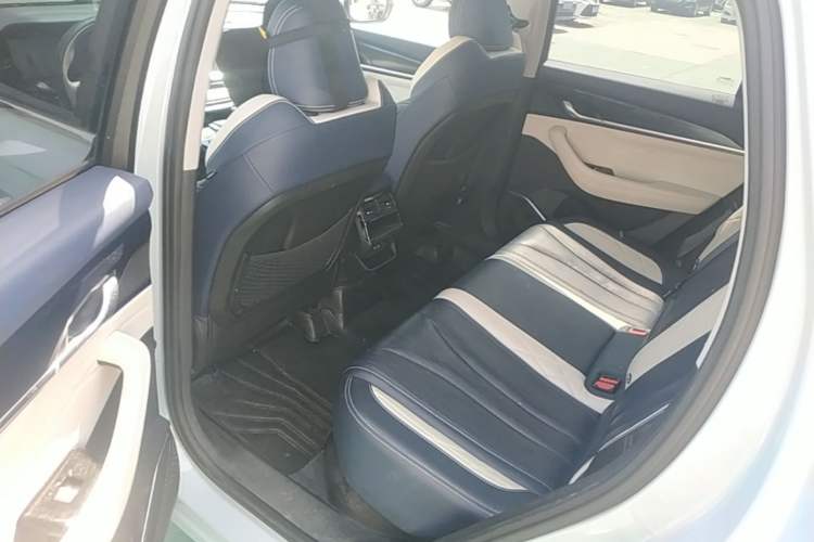 Used Geely Auto Monjaro L 2022 1.5T Leishen Hi·F Plug-in Hybrid Super Xun Left Rear Seat