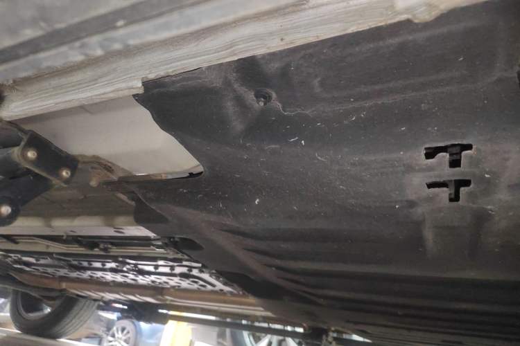 Used Geely Auto Monjaro L 2022 1.5T Leishen Hi·F Plug-in Hybrid Super Xun Left Side Sill
