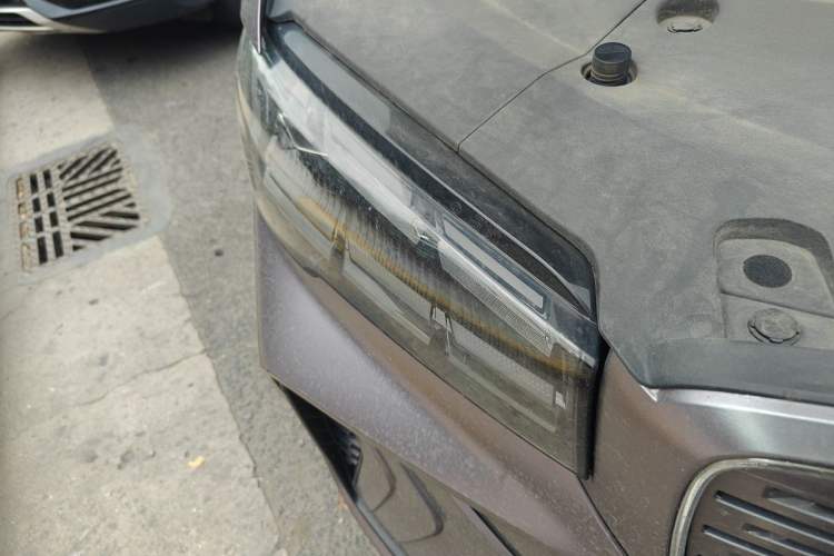 Used Geely Auto Monjaro L 2022 1.5T Leishen Hi·F Plug-in Hybrid Super Xun Right Front Headlight
