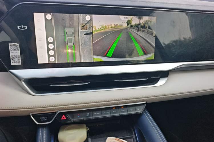 Used Geely Auto Monjaro L 2022 1.5T Thunder Hi·F Plug-in Hybrid Super Rui Audio And AC Panel