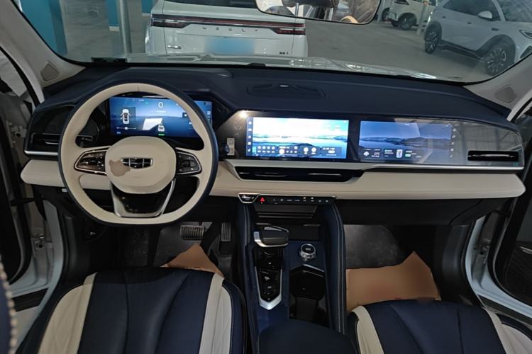 Used Geely Auto Monjaro L 2022 1.5T Leishen Hi·F Plug-in Hybrid Super Xun Center Console