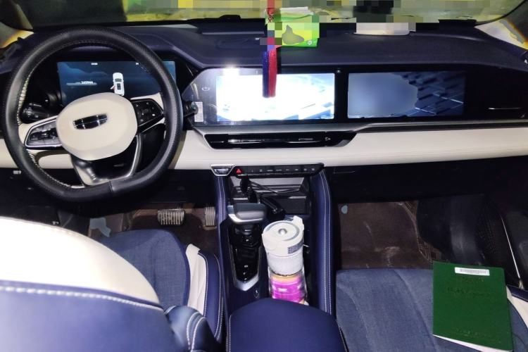 Used Geely Auto Monjaro L 2022 1.5T Leishen Hi·F Plug-in Hybrid Super Xun Center Console