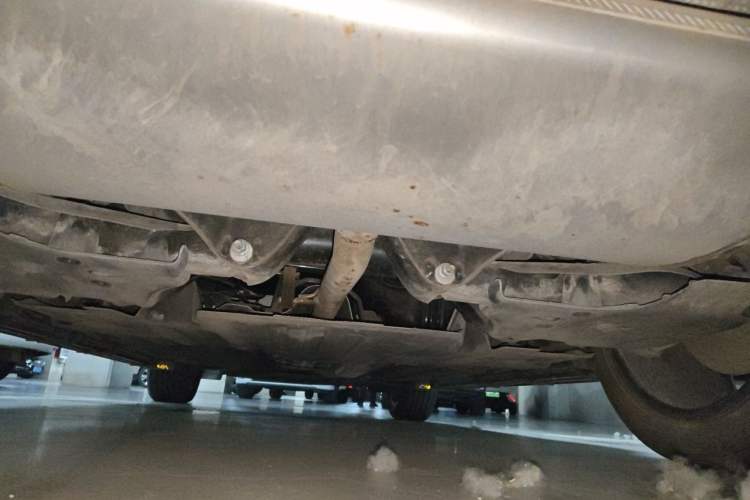 Used Geely Auto Monjaro L 2022 1.5T Thunder Hi·F Plug-in Hybrid Super Rui Chassis Rear