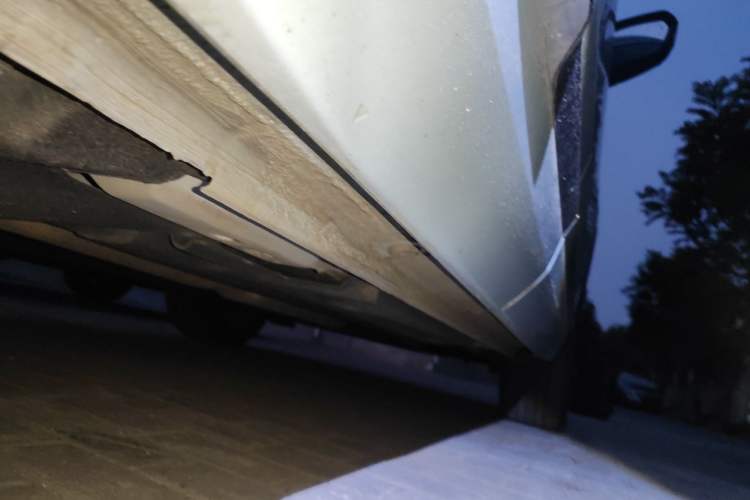 Used Geely Auto Monjaro L 2022 1.5T Thunder Hi·F Plug-in Hybrid Super Rui Chassis Rear Right
