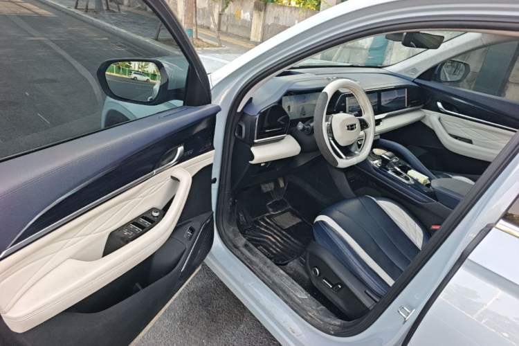 Used Geely Auto Monjaro L 2022 1.5T Thunder Hi·F Plug-in Hybrid Super Rui Driver Seat