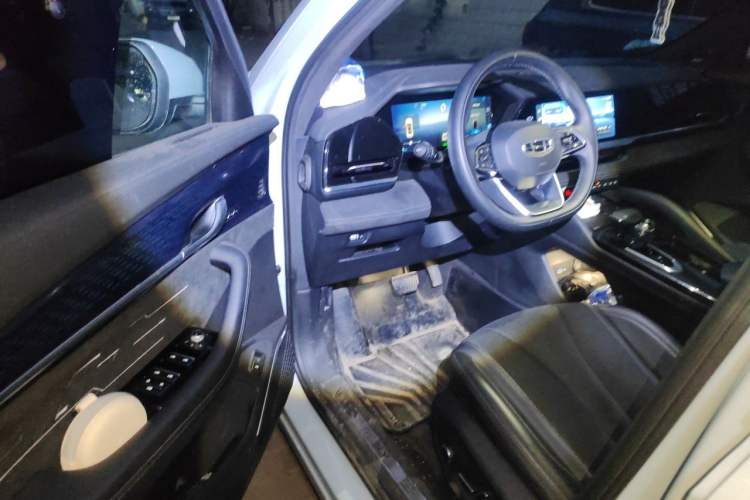 Used Geely Auto Monjaro L 2022 1.5T Thunder Hi·F Plug-in Hybrid Super Rui Driver Seat
