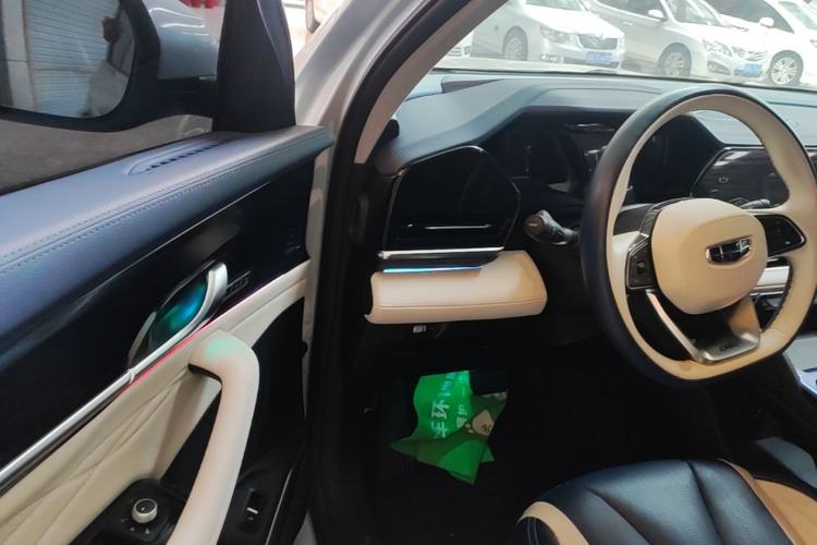 Used Geely Auto Monjaro L 2022 1.5T Leishen Hi·F Plug-in Hybrid Super Xun Driver Seat