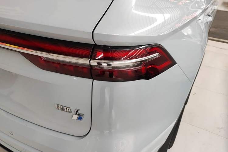Used Geely Auto Monjaro L 2022 1.5T Leishen Hi·F Plug-in Hybrid Super Xun Exterior 3