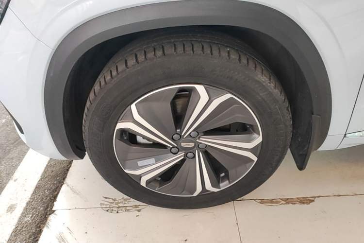 Used Geely Auto Monjaro L 2022 1.5T Leishen Hi·F Plug-in Hybrid Super Xun Exterior 4