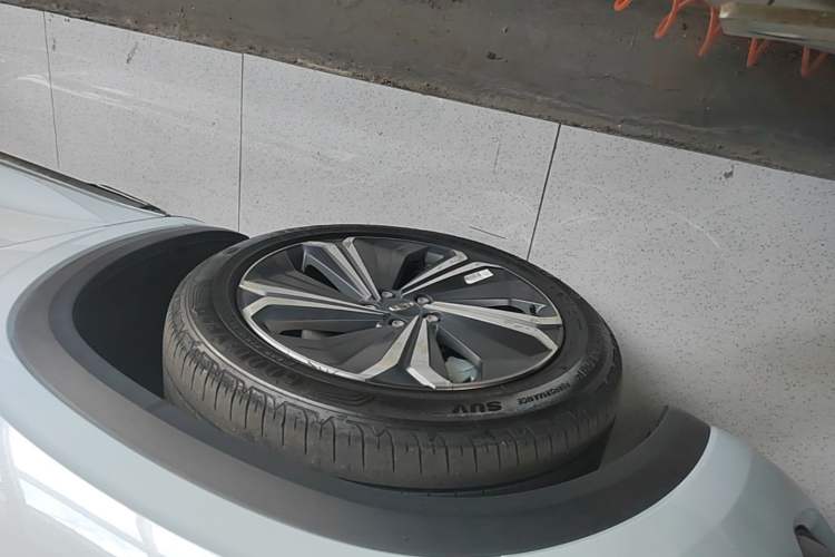 Used Geely Auto Monjaro L 2022 1.5T Leishen Hi·F Plug-in Hybrid Super Xun Exterior 4