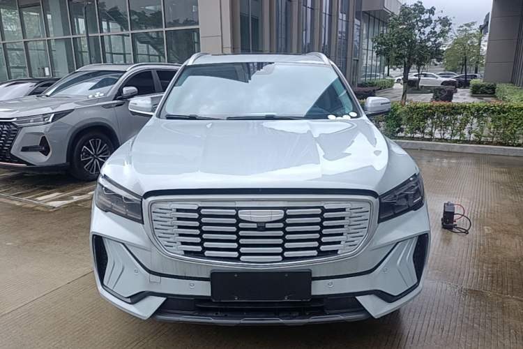 Used Geely Auto Monjaro L 2022 1.5T Thunder Hi·F Plug-in Hybrid Super Rui Front