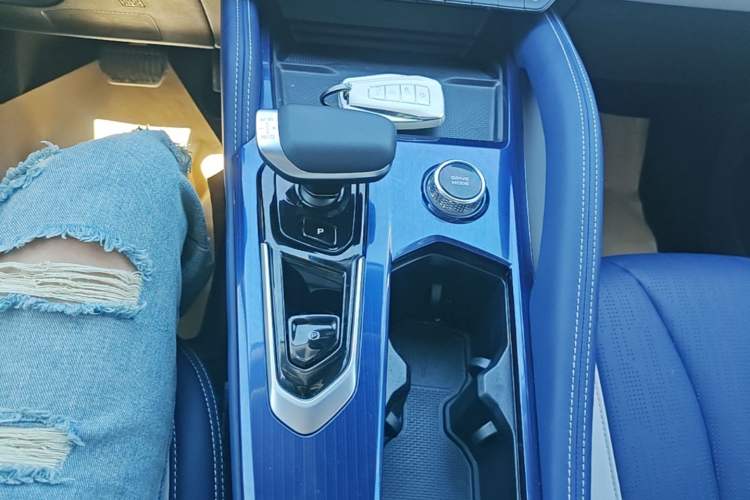 Used Geely Auto Monjaro L 2022 1.5T Leishen Hi·F Plug-in Hybrid Super Xun Gear Lever