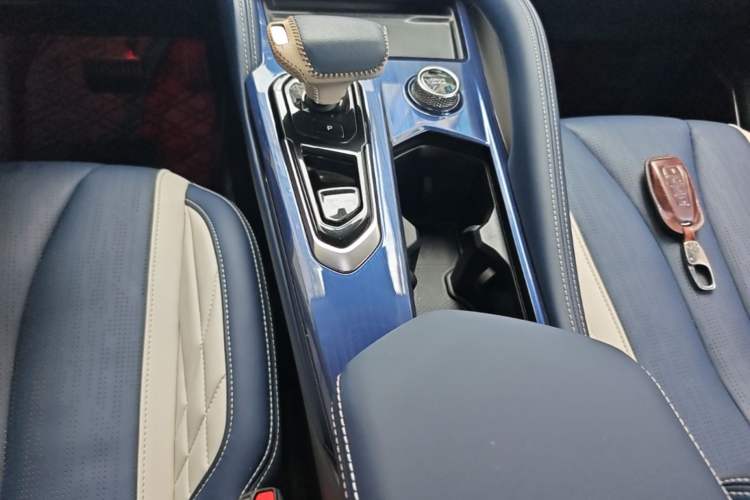 Used Geely Auto Monjaro L 2022 1.5T Leishen Hi·F Plug-in Hybrid Super Xun Gear Lever