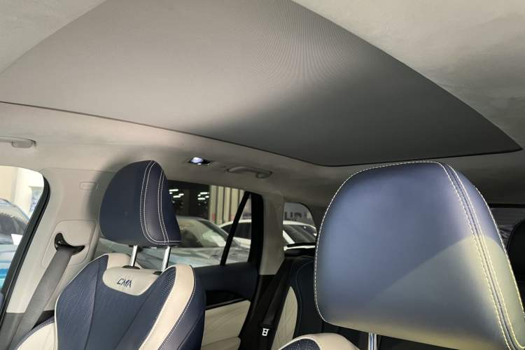 Used Geely Auto Monjaro L 2022 1.5T Thunder Hi·F Plug-in Hybrid Super Rui Headliner