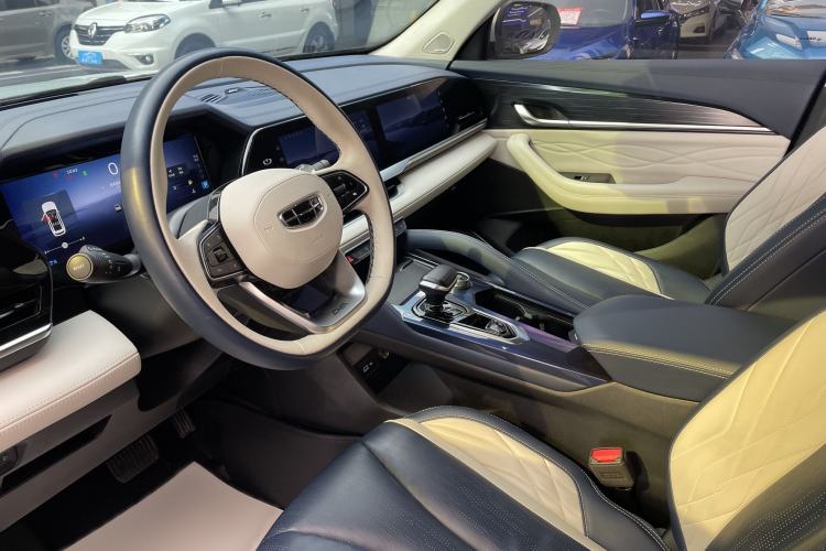 Used Geely Auto Monjaro L 2022 1.5T Thunder Hi·F Plug-in Hybrid Super Rui Interior 1