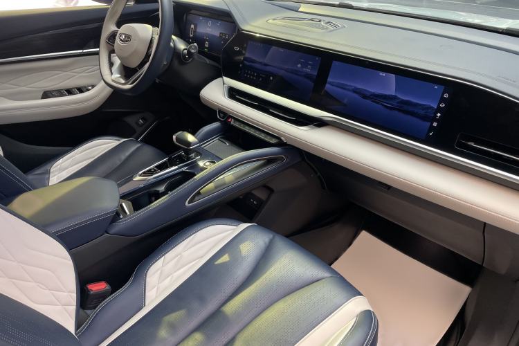 Used Geely Auto Monjaro L 2022 1.5T Thunder Hi·F Plug-in Hybrid Super Rui Interior 4