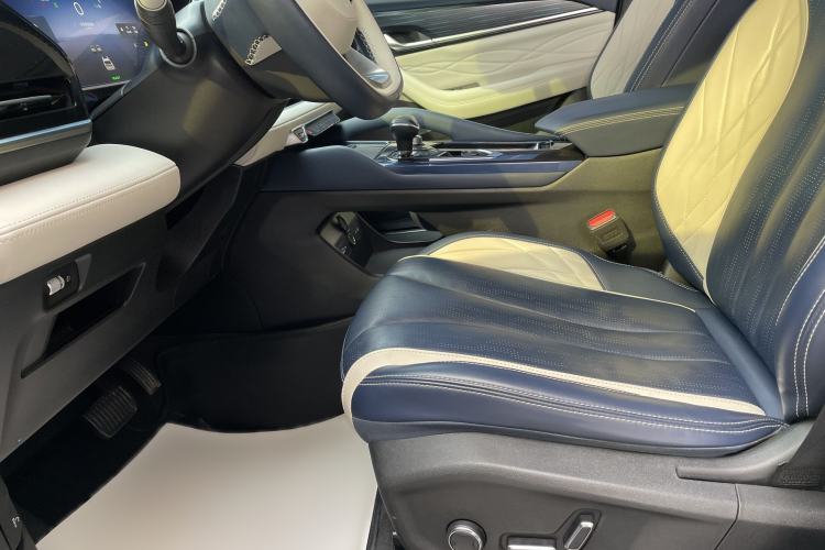 Used Geely Auto Monjaro L 2022 1.5T Thunder Hi·F Plug-in Hybrid Super Rui Left Front Seat