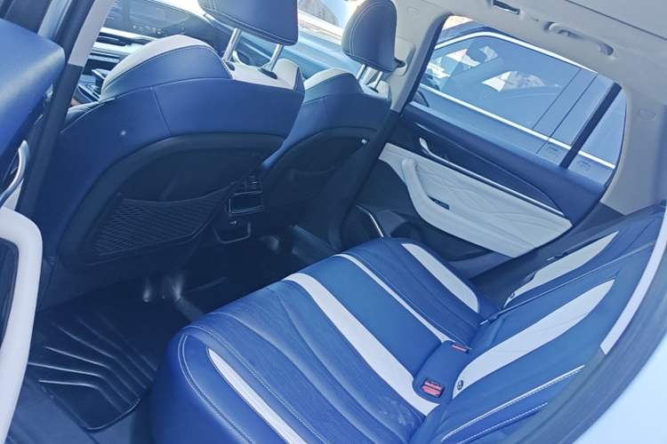 Used Geely Auto Monjaro L 2022 1.5T Leishen Hi·F Plug-in Hybrid Super Xun Left Rear Seat