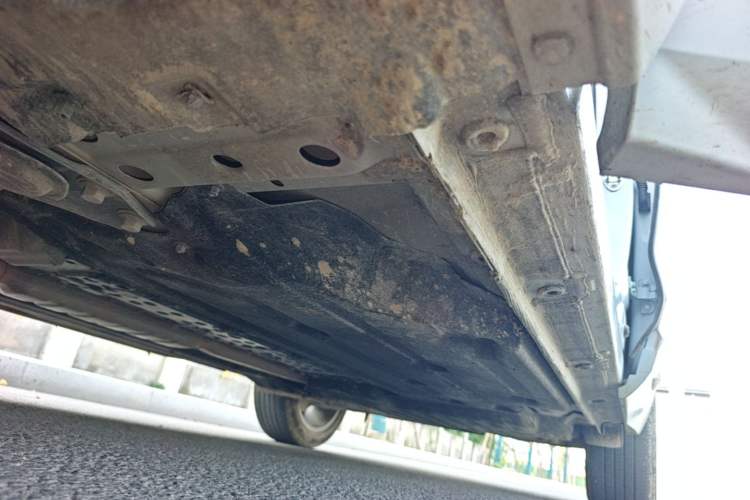 Used Geely Auto Monjaro L 2022 1.5T Thunder Hi·F Plug-in Hybrid Super Rui Left Side Sill