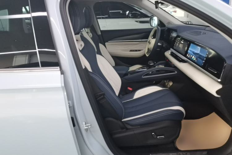 Used Geely Auto Monjaro L 2022 1.5T Leishen Hi·F Plug-in Hybrid Super Xun Right Front Seat