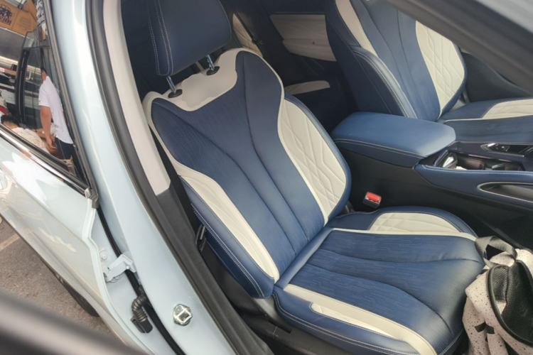 Used Geely Auto Monjaro L 2022 1.5T Thunder Hi·F Plug-in Hybrid Super Rui Right Front Seat