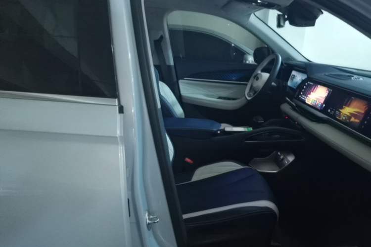 Used Geely Auto Monjaro L 2022 1.5T Thunder Hi·F Plug-in Hybrid Super Rui Right Front Seat