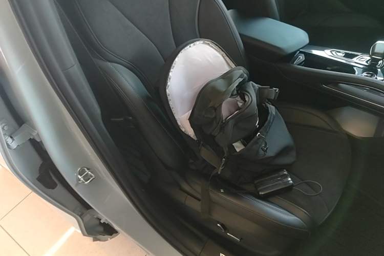 Used Geely Auto Monjaro L 2022 1.5T Leishen Hi·F Plug-in Hybrid Super Xun Right Front Seat