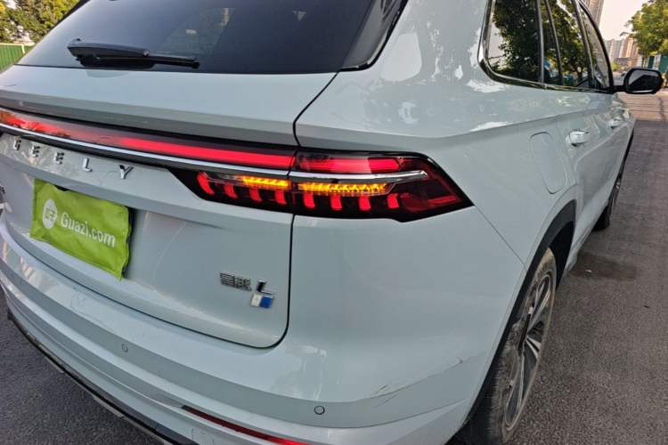 Used Geely Auto Monjaro L 2022 1.5T Thunder Hi·F Plug-in Hybrid Super Rui Right Rear Taillight