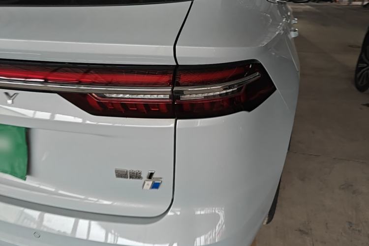 Used Geely Auto Monjaro L 2022 1.5T Leishen Hi·F Plug-in Hybrid Super Xun Right Rear Taillight