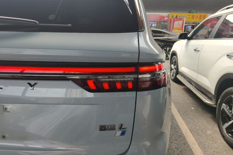Used Geely Auto Monjaro L 2022 1.5T Thunder Hi·F Plug-in Hybrid Super Rui Right Rear Taillight