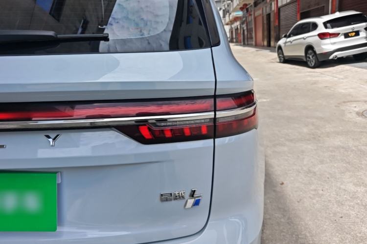 Used Geely Auto Monjaro L 2022 1.5T Leishen Hi·F Plug-in Hybrid Super Xun Right Rear Taillight
