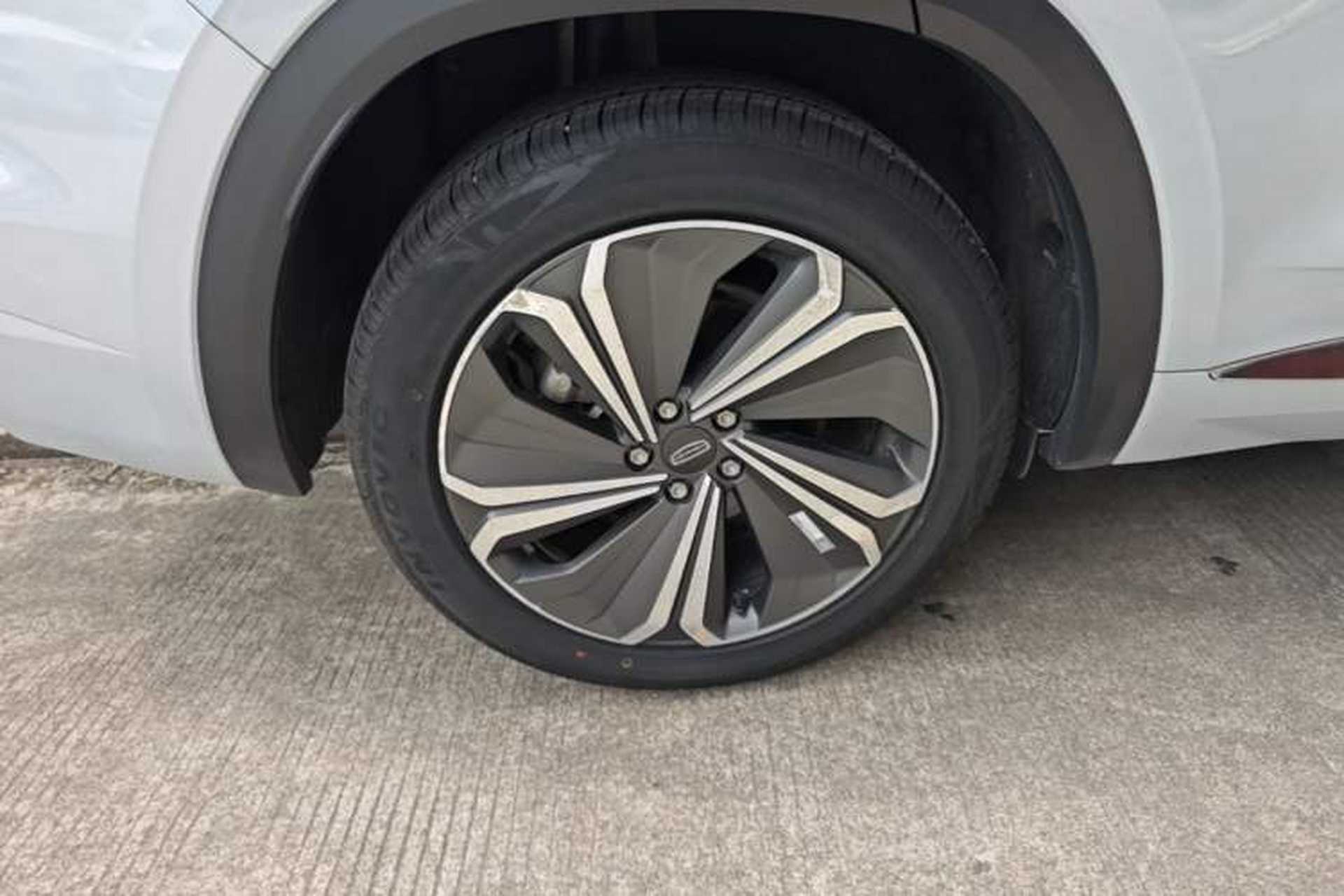 Used Geely Auto Monjaro L 2022 1.5T Leishen Hi·F Plug-in Hybrid Super Xun Right Rear Wheel Hub