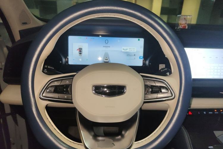 Used Geely Auto Monjaro L 2022 1.5T Thunder Hi·F Plug-in Hybrid Super Rui Steering Wheel