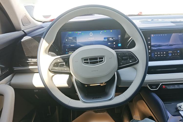 Used Geely Auto Monjaro L 2022 1.5T Leishen Hi·F Plug-in Hybrid Super Xun Steering Wheel