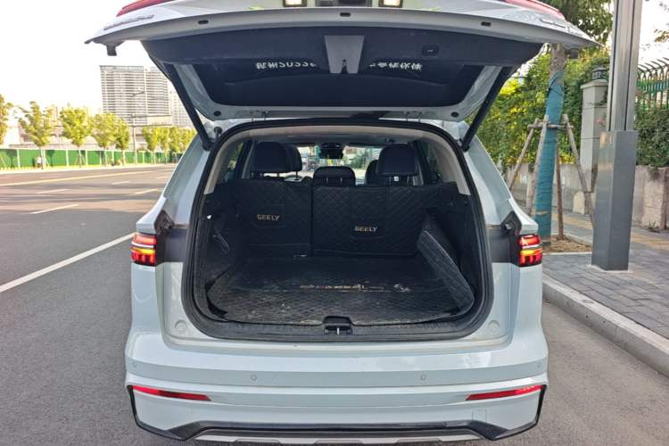 Used Geely Auto Monjaro L 2022 1.5T Thunder Hi·F Plug-in Hybrid Super Rui Trunk