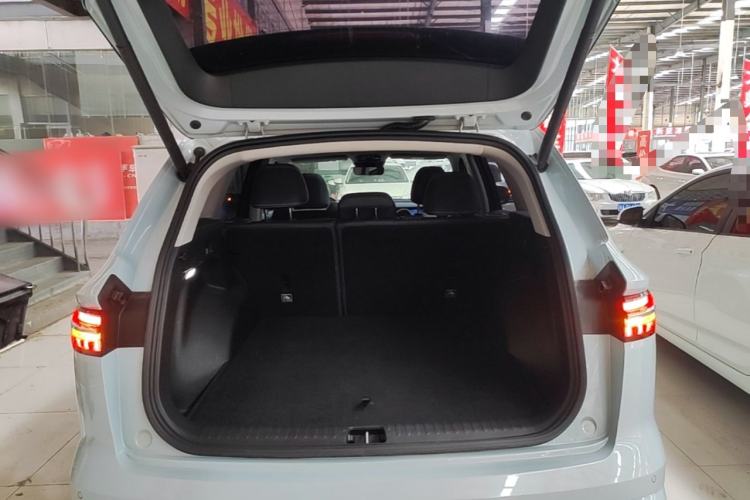 Used Geely Auto Monjaro L 2022 1.5T Leishen Hi·F Plug-in Hybrid Super Xun Trunk