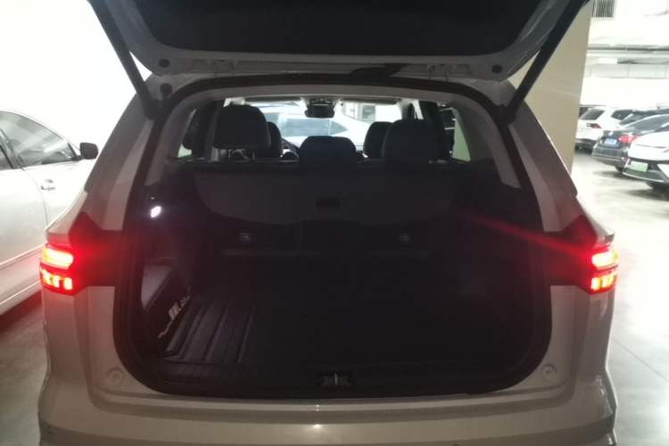 Used Geely Auto Monjaro L 2022 1.5T Thunder Hi·F Plug-in Hybrid Super Rui Trunk