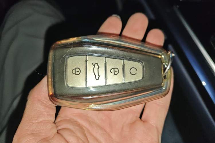 Used Geely Auto Monjaro L 2022 1.5T Thunder Hi·F Plug-in Hybrid Super Rui Vehicle Key