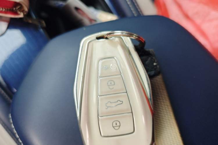 Used Geely Auto Monjaro L 2022 1.5T Leishen Hi·F Plug-in Hybrid Super Xun Vehicle Key