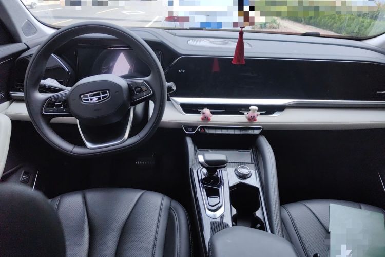 Used Geely Auto Monjaro L 2023 2.0TD High-Power Automatic Two-Wheel Drive Flagship Version Center Console