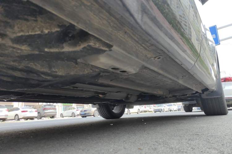 Used Geely Auto Monjaro L 2023 2.0TD High-Power Automatic Two-Wheel Drive Flagship Version Chassis Rear Right