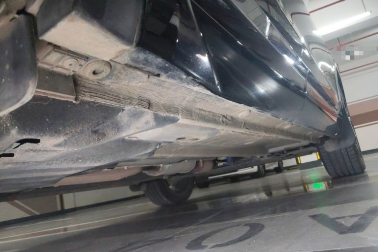 Used Geely Auto Monjaro L 2023 2.0TD High-Power Automatic Two-Wheel Drive Flagship Version Chassis Rear Right