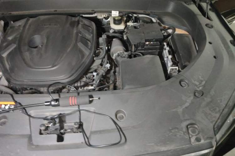 Used Geely Auto Monjaro L 2023 2.0TD High-Power Automatic Two-Wheel Drive Flagship Version Engine Bay Left