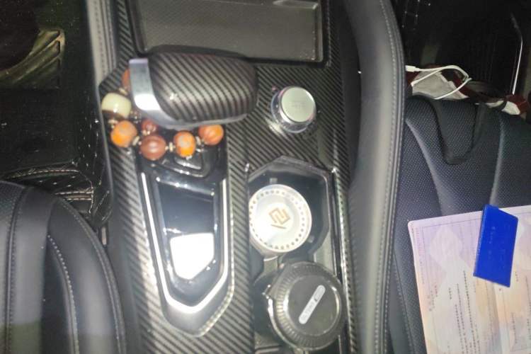 Used Geely Auto Monjaro L 2023 2.0TD High-Power Automatic Two-Wheel Drive Flagship Version Gear Lever