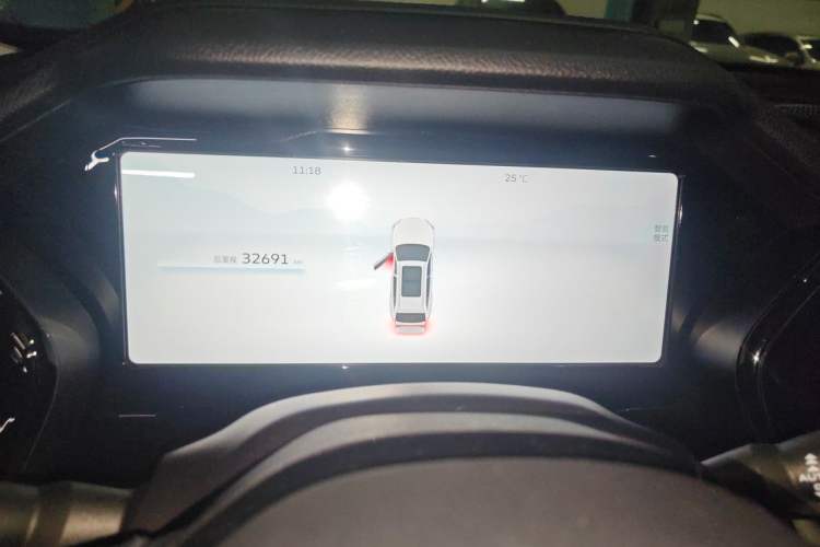 Used Geely Auto Monjaro L 2023 2.0TD High-Power Automatic Two-Wheel Drive Flagship Version Instrument Cluster