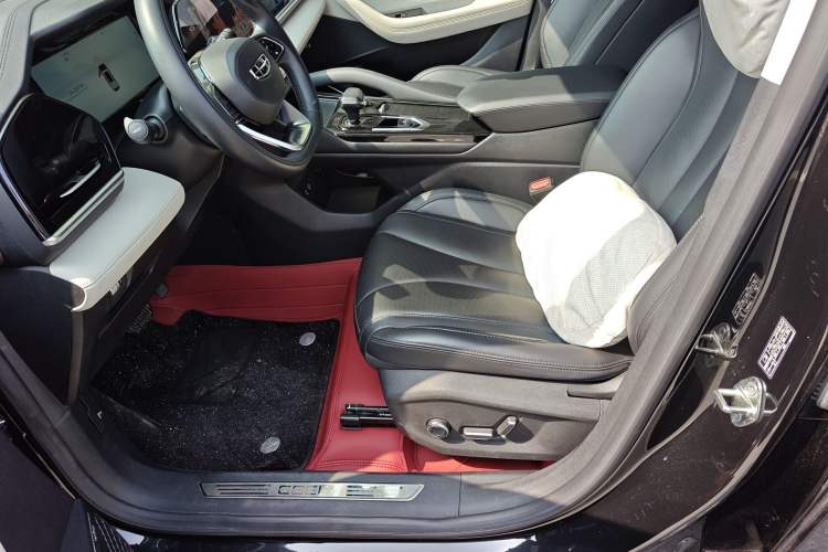 Used Geely Auto Monjaro L 2023 2.0TD High-Power Automatic Two-Wheel Drive Flagship Version Left Front Seat