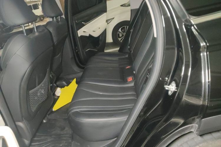Used Geely Auto Monjaro L 2023 2.0TD High-Power Automatic Two-Wheel Drive Flagship Version Left Rear Seat