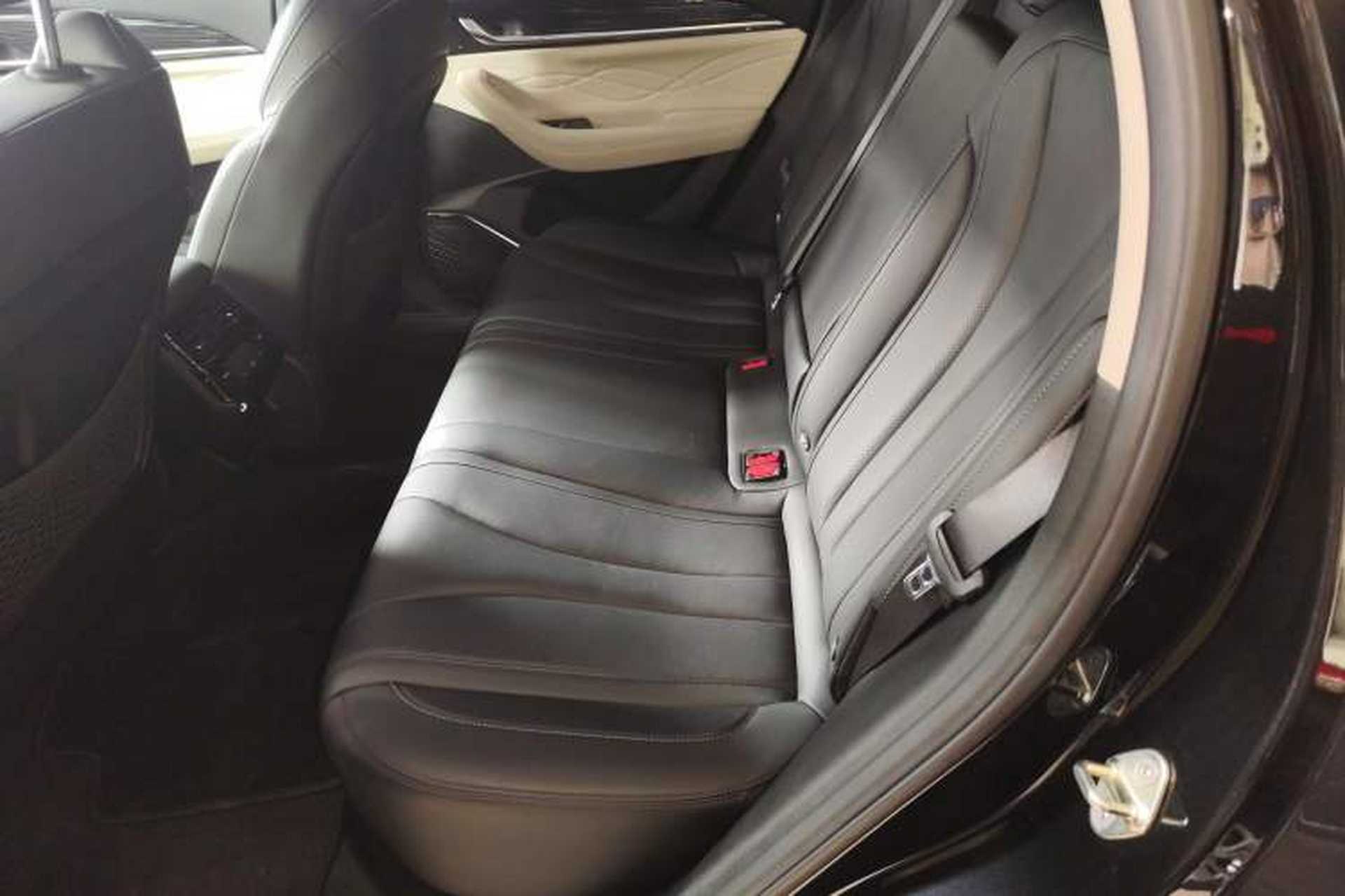 Used Geely Auto Monjaro L 2023 2.0TD High-Power Automatic Two-Wheel Drive Flagship Version Left Rear Seat
