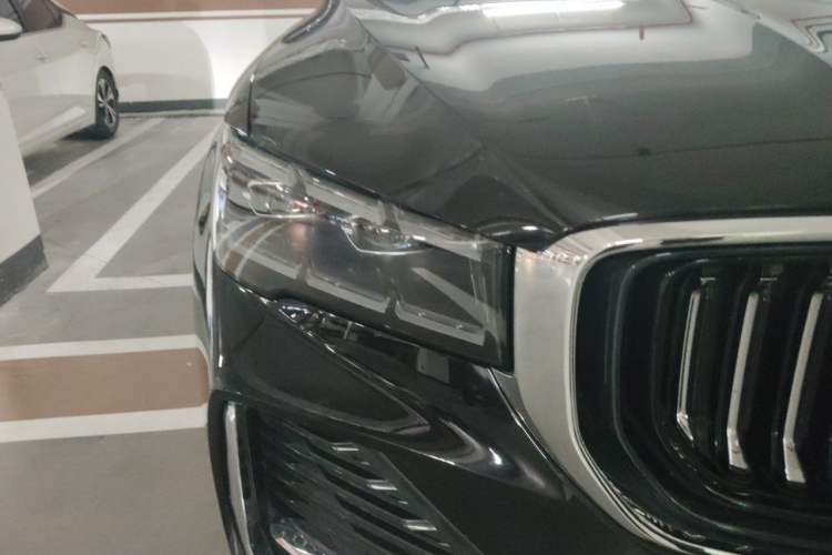 Used Geely Auto Monjaro L 2023 2.0TD High-Power Automatic Two-Wheel Drive Flagship Version Right Front Headlight